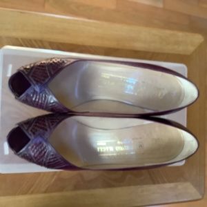 Bruno Magli Women Shoes Peek-Toe Pump